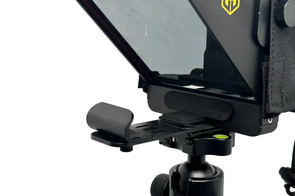 Glide Gear TMP 75 Laptop Smartphone Prompt/DSLR Video Teleprompter